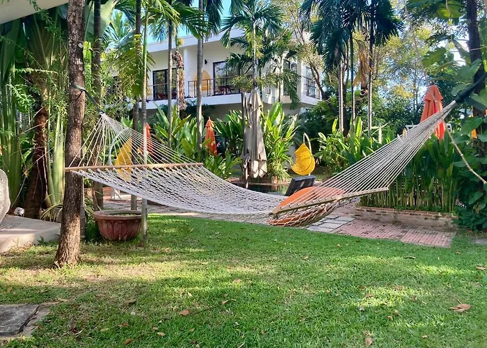 Holiday home Duplex Loft, King Bed, Balconies, Fast Wifi, Pool & Garden Siem Reap