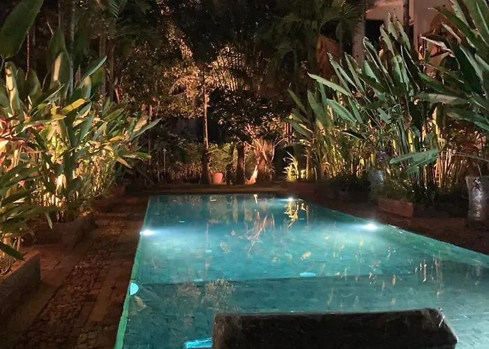 Holiday home Duplex Loft, King Bed, Balconies, Fast Wifi, Pool & Garden Siem Reap